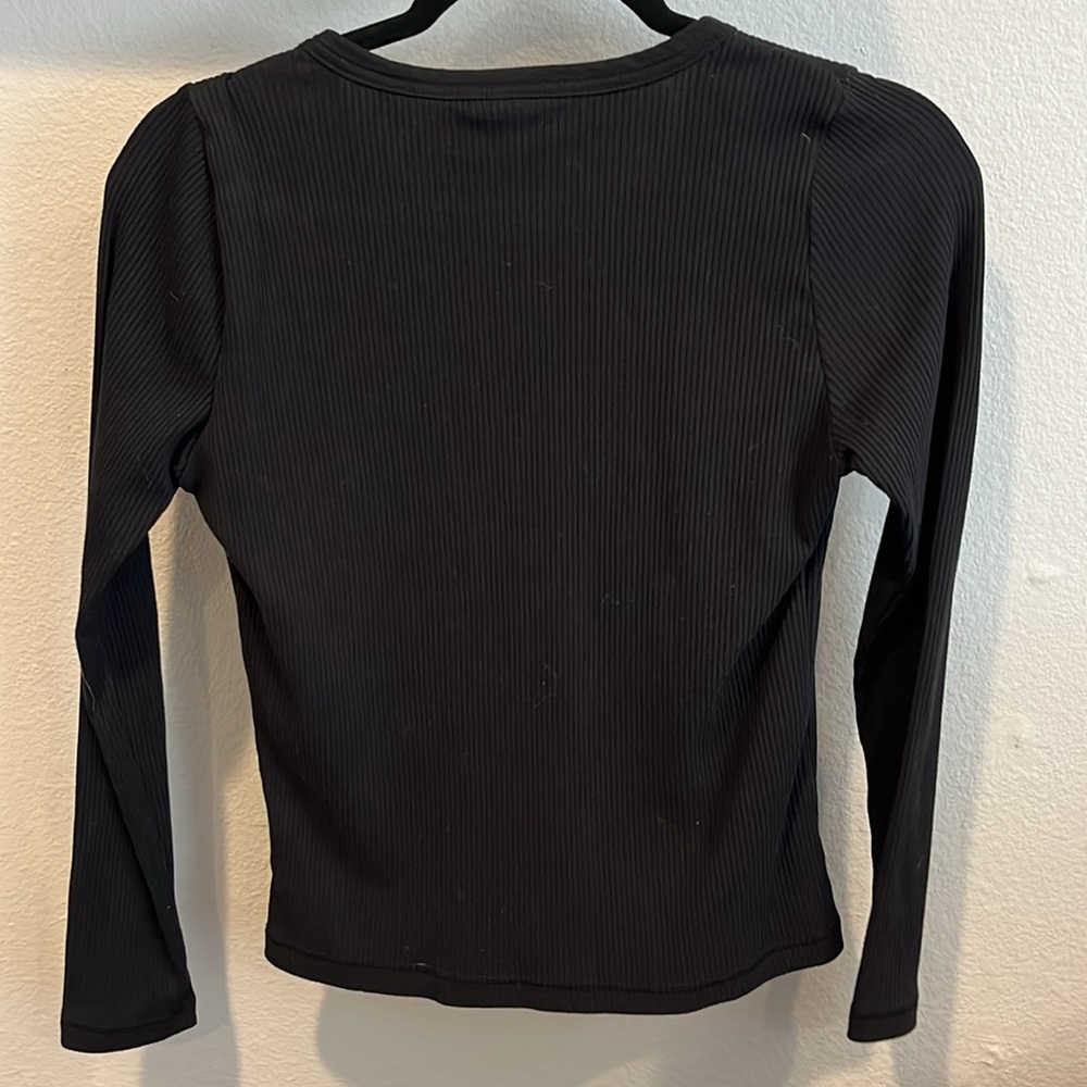 Black Ribbed Longsleeve - Picture 3 of 3